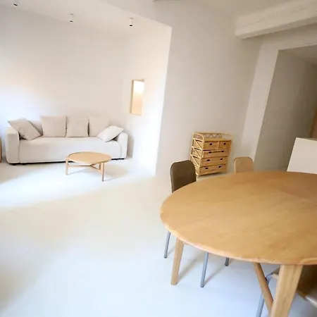 Entierement Renove Pres Du Port * La Ciotat